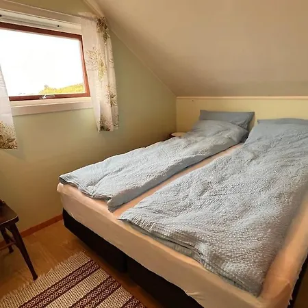 Prestholmen Lofoten Tatil Evi *